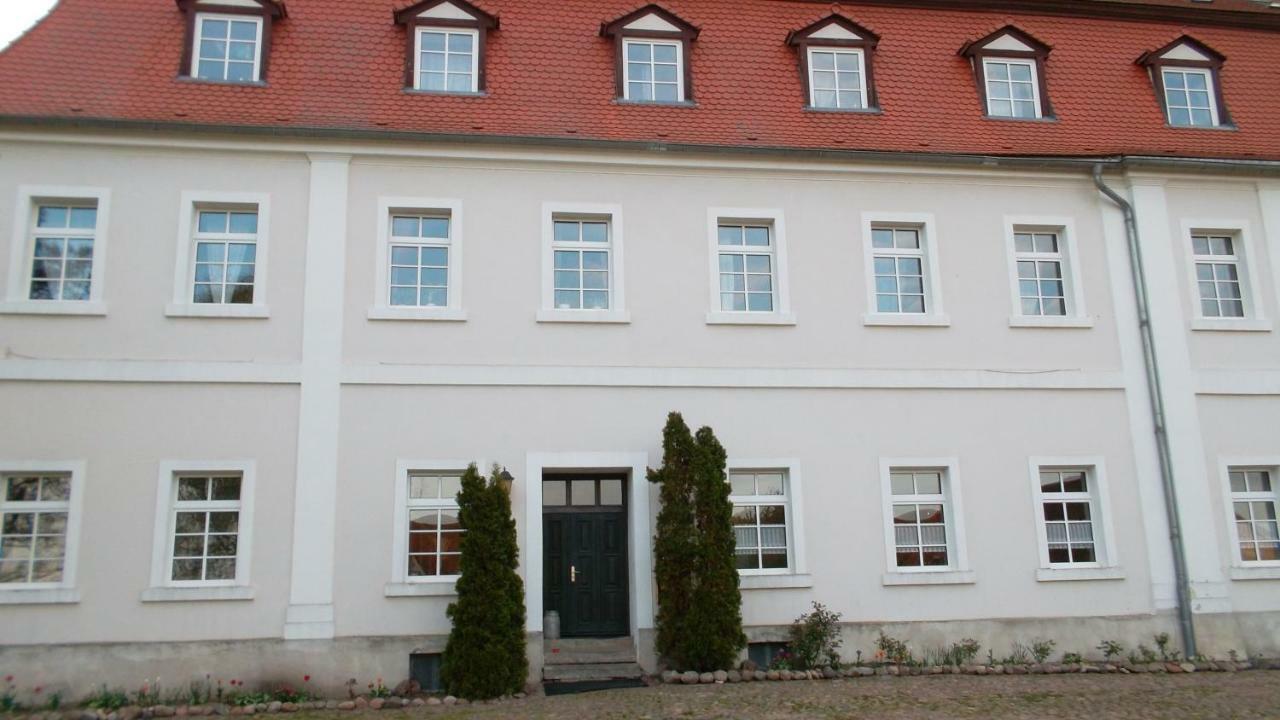 Отель Domaene-Badetz Экстерьер фото